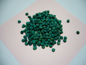 薬剤処理がされているので、青みがかっています。 薬剤処理がされているので、青みがかっています。