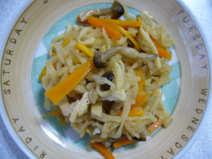 切干しダイコンの煮物