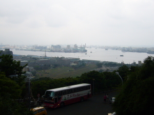 萬寿山公園より高雄港を一望して 萬寿山公園より高雄港を一望して